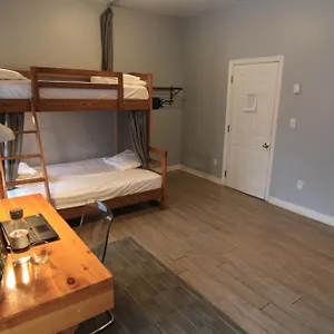 The Clarence Park Hostel Toronto
