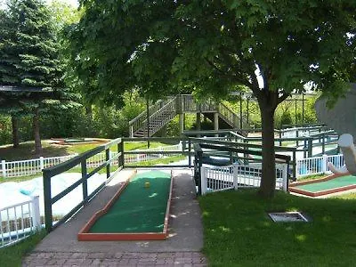 Days Inn By Wyndham Niagara Falls Lundys Lane Hotel
